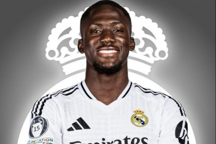 追随阿诺德跟队：皇马签科纳特已万事俱备！2个月内见分晓