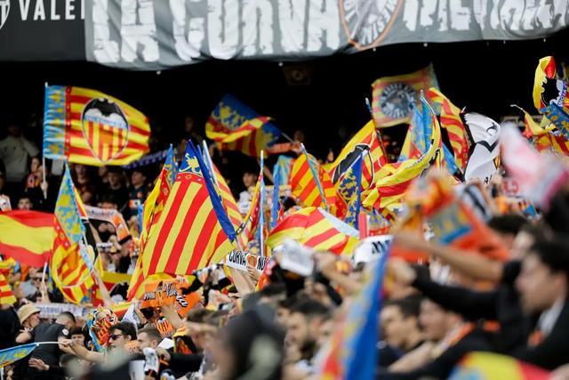 华体会官方网站-马卡：西甲批准巴萨更换主场，瓦伦球迷协会称其严重轻视客队球迷