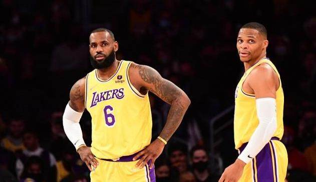 华体会官方网站-连败湖人如何走出阴霾？詹姆斯：别看排名专注比赛