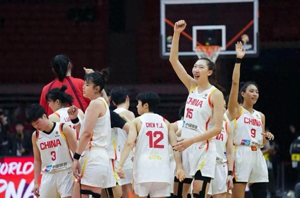 中国女篮81-68马里，没想到赛后王思雨会这么说，宫鲁鸣挂不住了